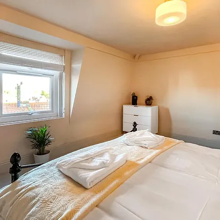 Дом отдыха Botany Bay House *